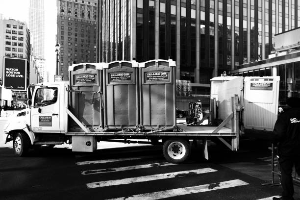 Porta potty rental for festivals in Mcdonald, OH